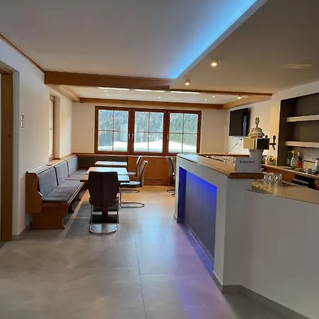 Hotel Oetscherblick *